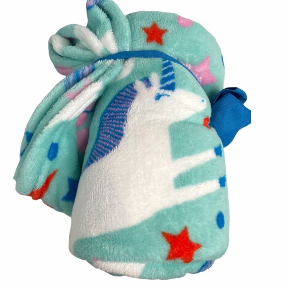 Everyday Living Unicorns & Rainbows Blanket, 50x60 - Picture 6 of 9